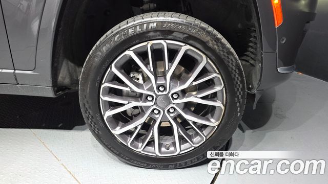 Jeep Grand Cherokee (WL) L 3.6 Summit Reserve 2023 — фото 5