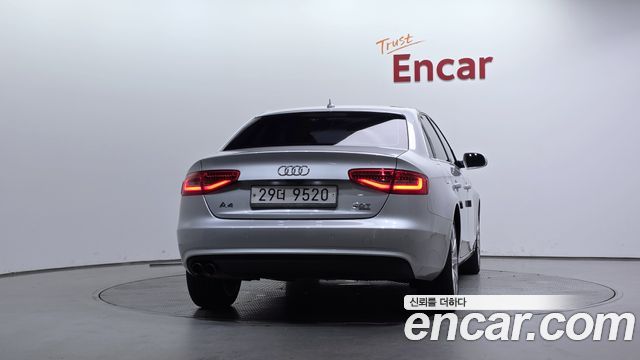 Audi A4 2.0 TFSI Quattro Dynamic B8 2013 — фото 4