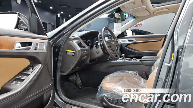 Genesis G80 3.3 GDI AWD Prestige 2019 — фото 10