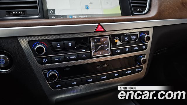 Genesis G80 3.3 GDI AWD Prestige 2019 — фото 20