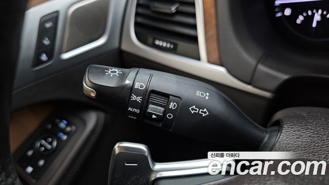 Genesis G80 3.3 GDI AWD Prestige 2019 — фото 31