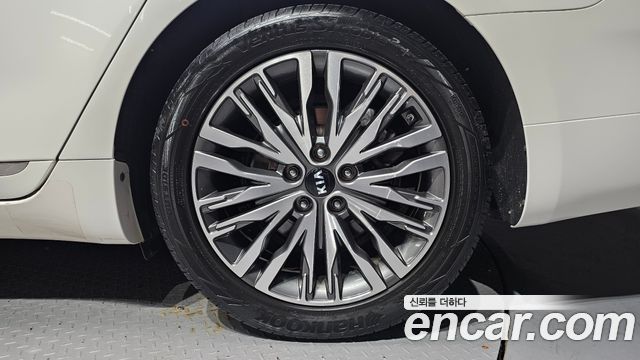 Kia K7 Premier 2.5 GDI Noblesse 2021 — фото 5