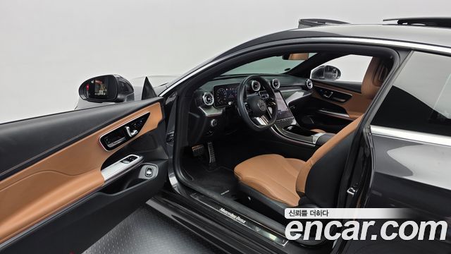 Mercedes-Benz CLE-Class (C236) CLE200 Coupe 2024 — фото 10