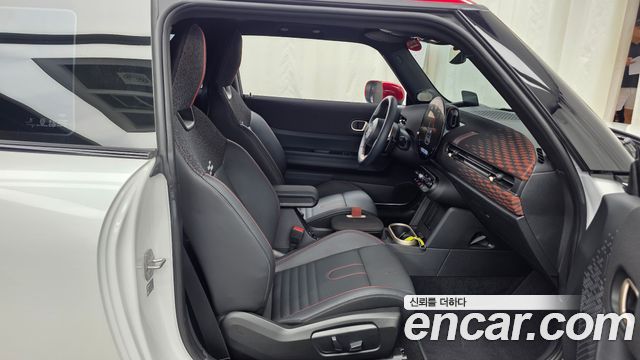 MINI Cooper S (IV) JCW 2025 — фото 11