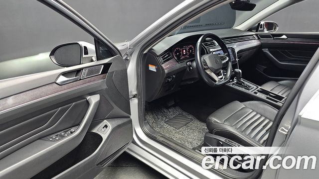 Volkswagen Passat GT (B8) 2.0 TDI 4Motion Prestige 2021 — фото 10