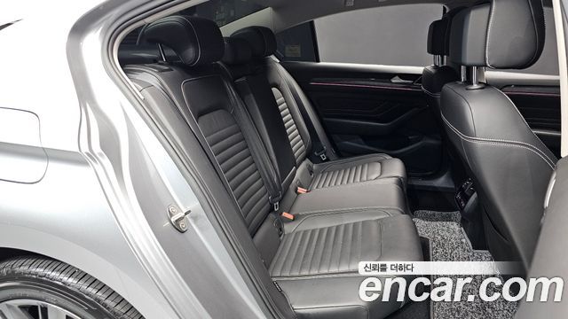 Volkswagen Passat GT (B8) 2.0 TDI 4Motion Prestige 2021 — фото 12