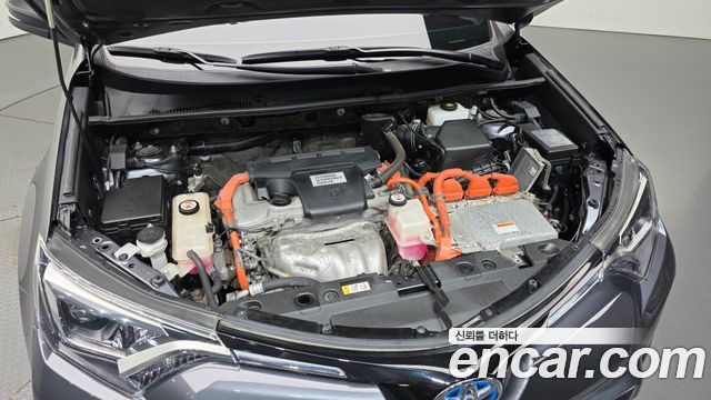 Toyota RAV4 2.5 4WD Hybrid 4th 2018 — фото 6