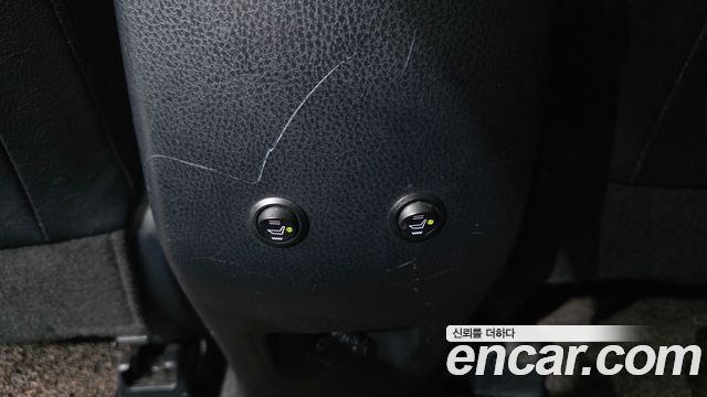 Toyota RAV4 2.5 4WD Hybrid 4th 2018 — фото 17