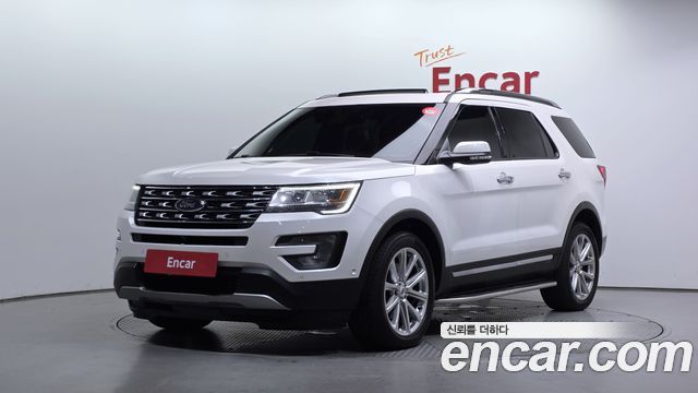 Ford Explorer 2.3 Limited 4WD 5th