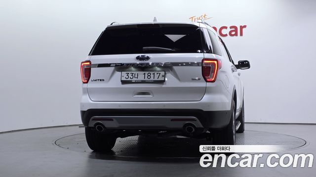 Ford Explorer 2.3 Limited 4WD 5th 2017 — фото 4