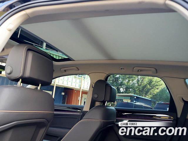 Volkswagen Touareg (III) 3.0 TDI Prestige 2021 — фото 17