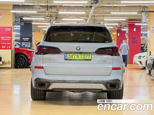BMW X5 (G05) xDrive 50e M Sport 2024 — фото 4
