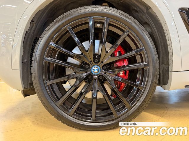 BMW X5 (G05) xDrive 50e M Sport 2024 — фото 5