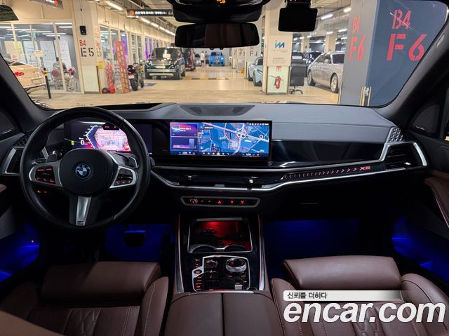 BMW X5 (G05) xDrive 50e M Sport 2024 — фото 7