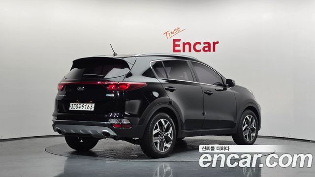 Kia Sportage The Bold Diesel 2.0 2WD Prestige 2020 — фото 2