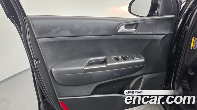 Kia Sportage The Bold Diesel 2.0 2WD Prestige 2020 — фото 30