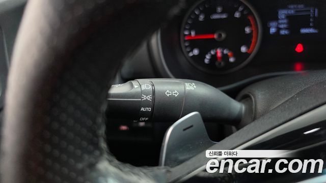 Kia Sportage The Bold Diesel 2.0 2WD Prestige 2020 — фото 36