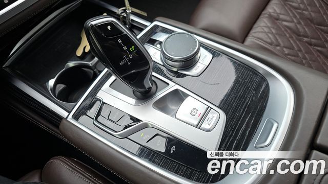BMW 7 Series (G11) 730Ld xDrive M Sport 2021 — фото 9
