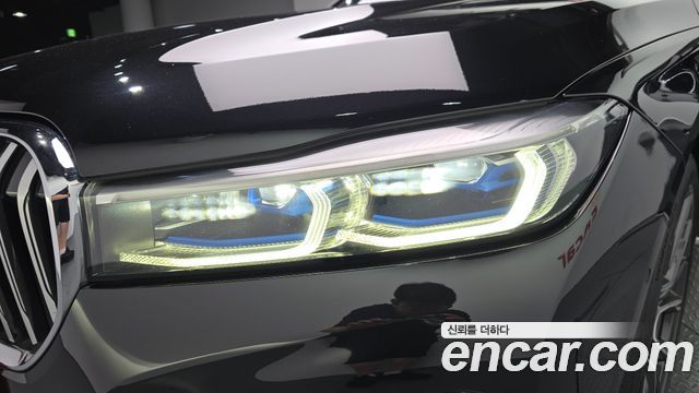 BMW 7 Series (G11) 730Ld xDrive M Sport 2021 — фото 28
