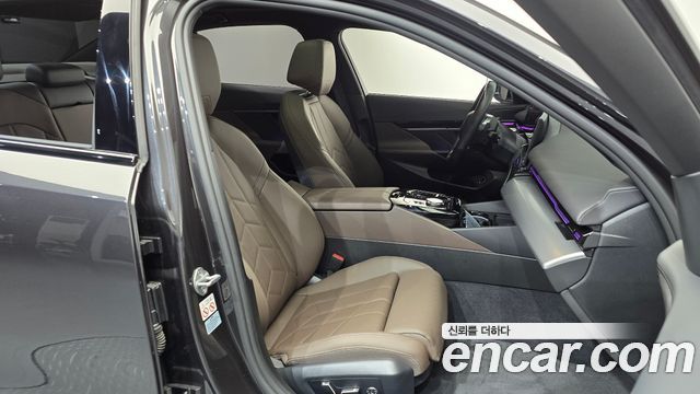BMW 5 Series (G60) 520i M Sport 2024 — фото 26
