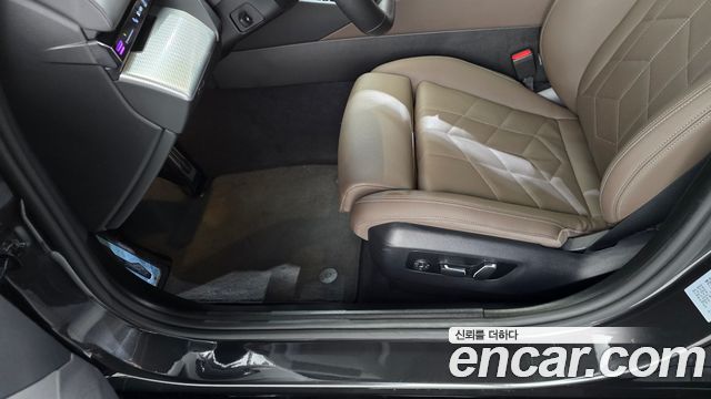 BMW 5 Series (G60) 520i M Sport 2024 — фото 30