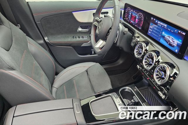 Mercedes-Benz CLA-Class (C118) CLA250 4MATIC 2026 — фото 7