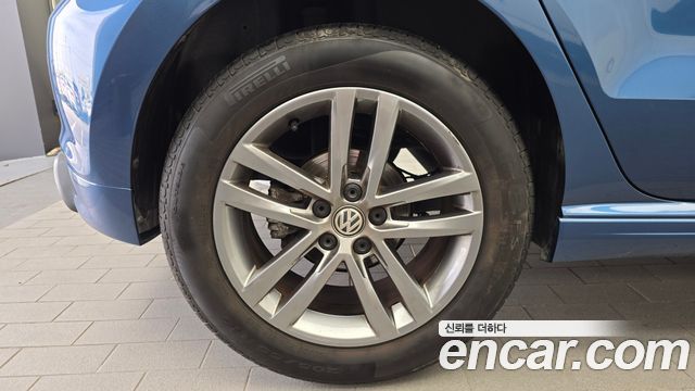 Volkswagen Polo 1.4 TDI R-Line 5th 2016 — фото 5