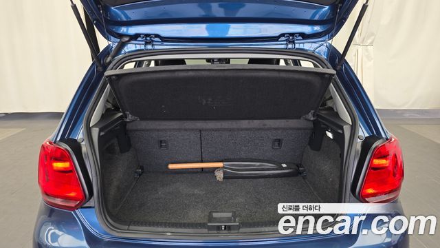 Volkswagen Polo 1.4 TDI R-Line 5th 2016 — фото 20