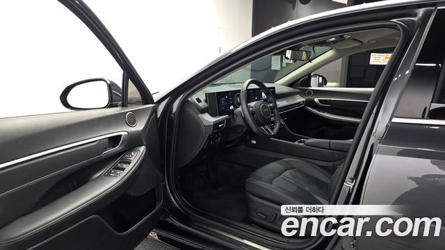 Hyundai Sonata The Edge (DN8) 2.0 Premium 2024 — фото 10