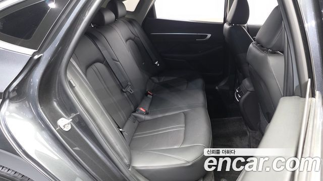 Hyundai Sonata The Edge (DN8) 2.0 Premium 2024 — фото 12