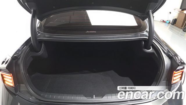 Hyundai Sonata The Edge (DN8) 2.0 Premium 2024 — фото 20
