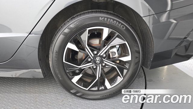 Hyundai Sonata The Edge (DN8) 2.0 Premium 2024 — фото 21