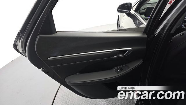 Hyundai Sonata The Edge (DN8) 2.0 Premium 2024 — фото 25