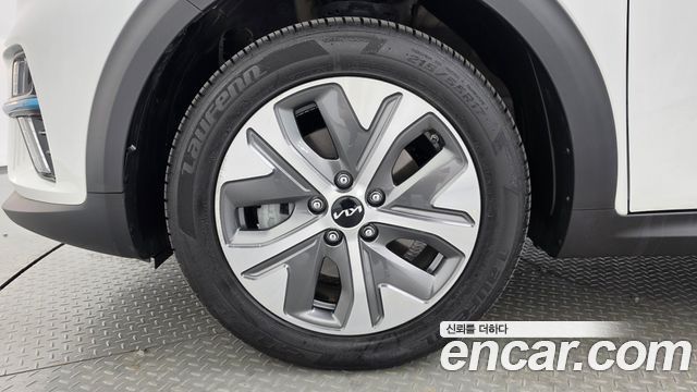 Kia Niro EV Prestige 2022 — фото 5