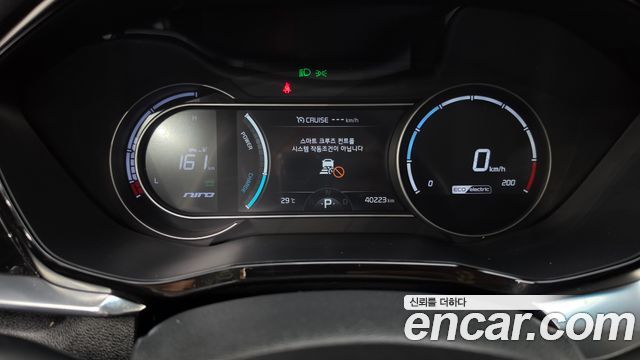 Kia Niro EV Prestige 2022 — фото 8