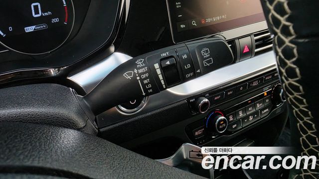 Kia Niro EV Prestige 2022 — фото 19