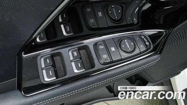 Kia Niro EV Prestige 2022 — фото 20