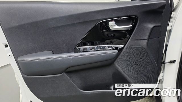 Kia Niro EV Prestige 2022 — фото 24