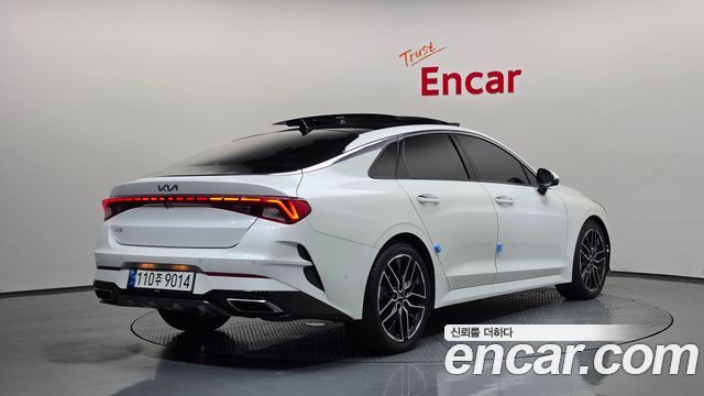 Kia K5 (III) 1.6 Turbo Signature 2023 — фото 2