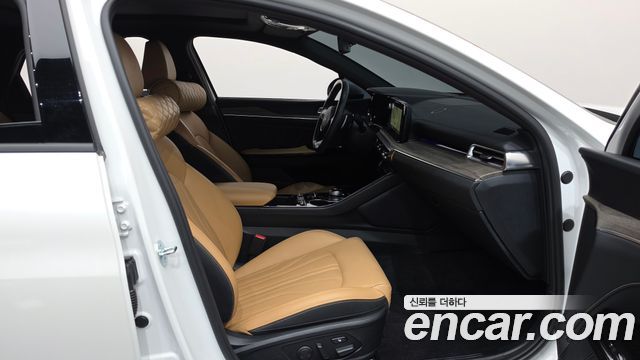 Kia K5 (III) 1.6 Turbo Signature 2023 — фото 11