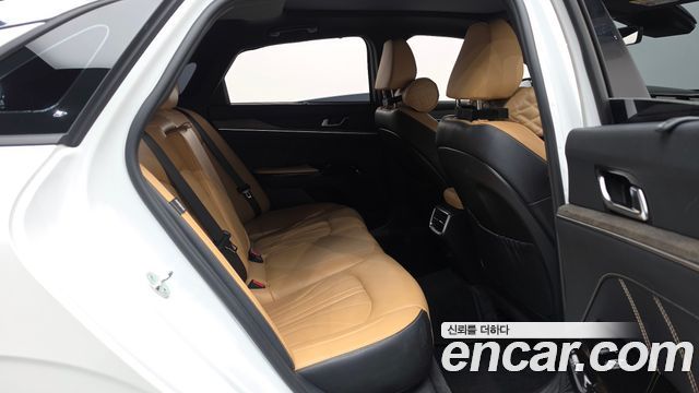 Kia K5 (III) 1.6 Turbo Signature 2023 — фото 12