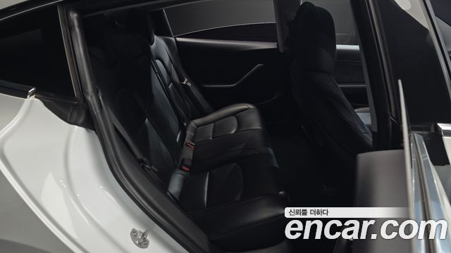 Tesla Model 3 Long Range AWD 2020 — фото 11