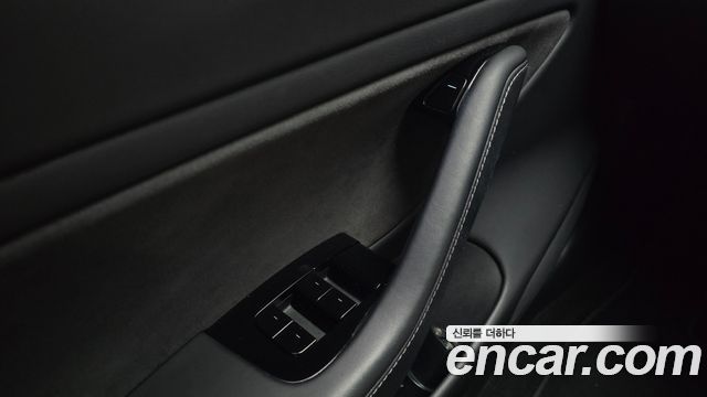 Tesla Model 3 Long Range AWD 2020 — фото 18