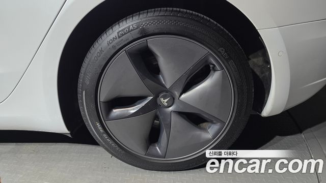 Tesla Model 3 Long Range AWD 2020 — фото 21