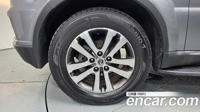 KG Mobility (SsangYong) Rexton W 2.0 4WD RX7 Luxury 2014 — фото 5