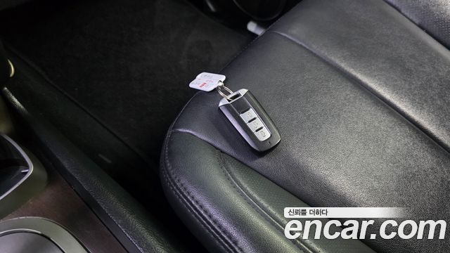 KG Mobility (SsangYong) Rexton W 2.0 4WD RX7 Luxury 2014 — фото 32