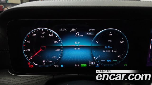 Mercedes-Benz E-Class (W213) E220d 4MATIC AMG Line 2022 — фото 8