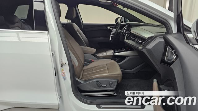 Audi Q4 e-tron (F4) 40 Premium 2022 — фото 11