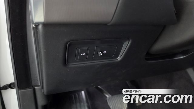 Land Rover Range Rover Sport (II) 3.0 SDV6 HSE 2019 — фото 27