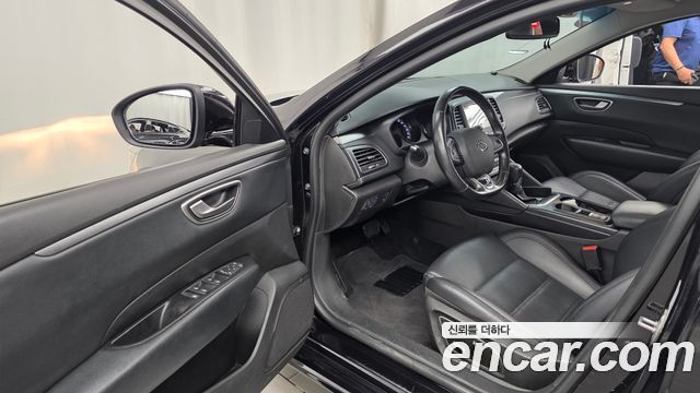 Renault Korea SM6 2.0 GDe SE 2020 — фото 10